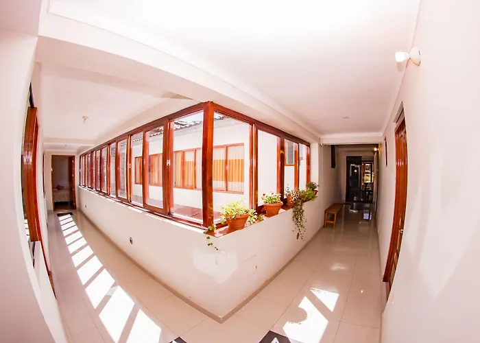 House 2*