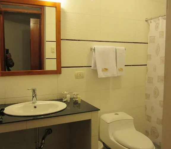 House Hotel